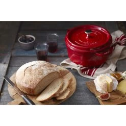 Staub Cocotte 24 Cm, Redondo, Cereza, Hierro Fundido -Cocina Comercio 000017827