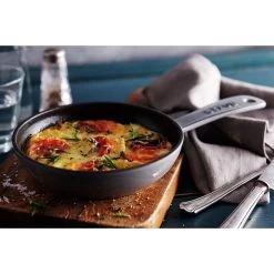 Staub Sartén 16 Cm, Hierro Fundido, Gris Grafito -Cocina Comercio 000018084