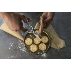 Zwilling Tijera Multiuso 20 Cm, Acero Inoxidable, Plata 11 Zwilling Tijera Multiuso 20 Cm, Acero Inoxidable, Plata -Cocina Comercio 424416430