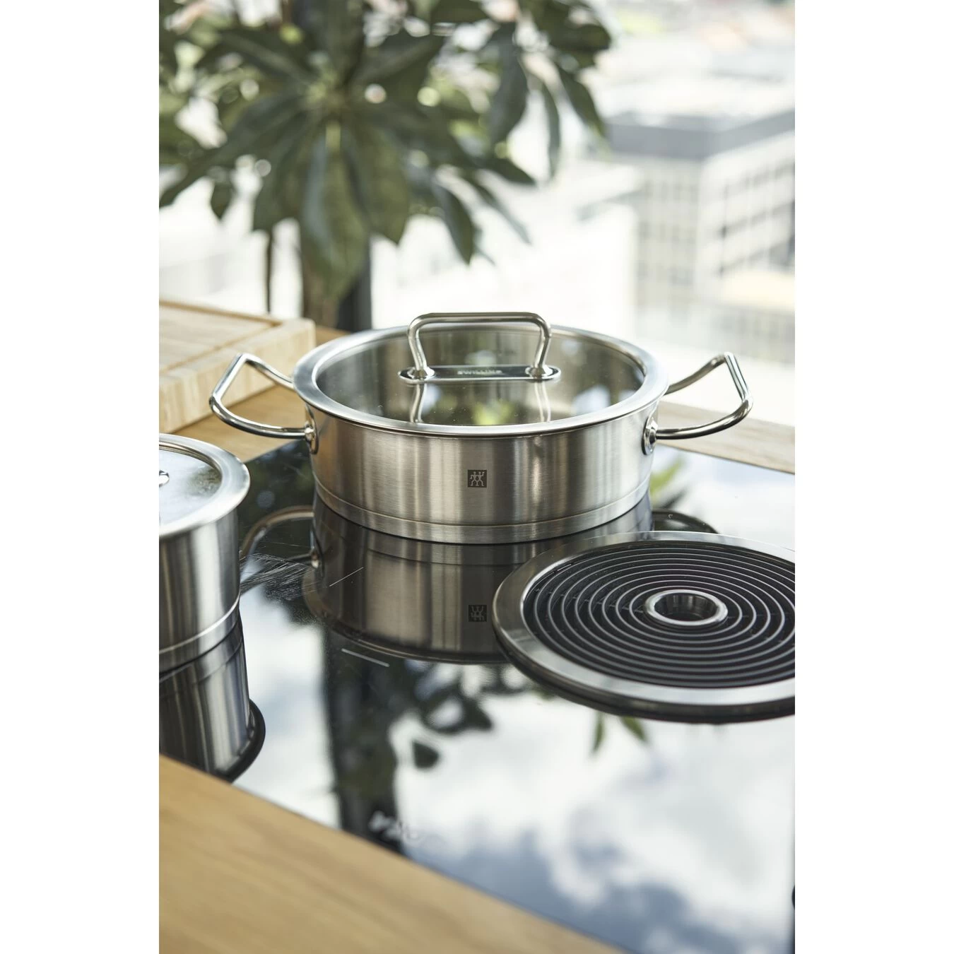 Zwilling Cazo Para Salsas 24 Cm, 18/10 Acero Inoxidable 7 Zwilling Cazo Para Salsas 24 Cm, 18/10 Acero Inoxidable - Imagen 5