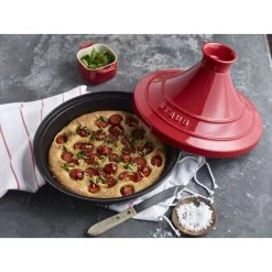 Staub Tajín 28 Cm, Hierro Fundido, Cereza -Cocina Comercio 424422382