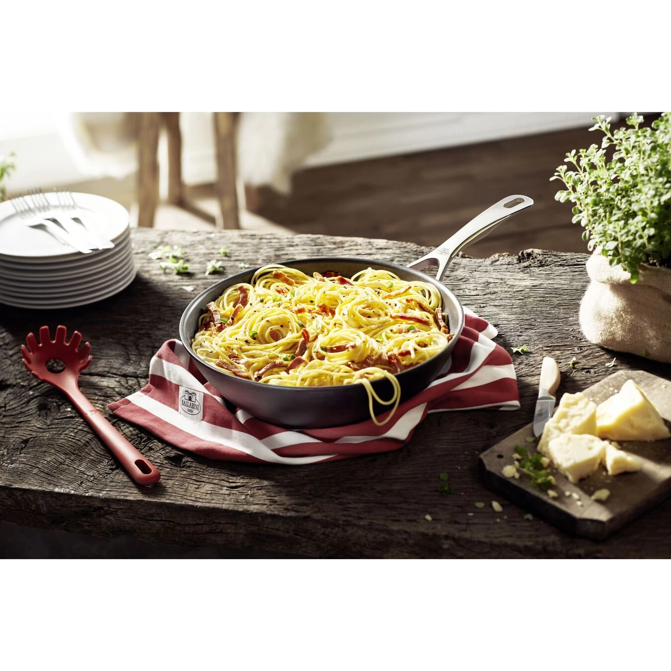 Ballarini Cuchara Para Pasta 29 Cm, Silicona, Rojo 5 Ballarini Cuchara Para Pasta 29 Cm, Silicona, Rojo - Imagen 3